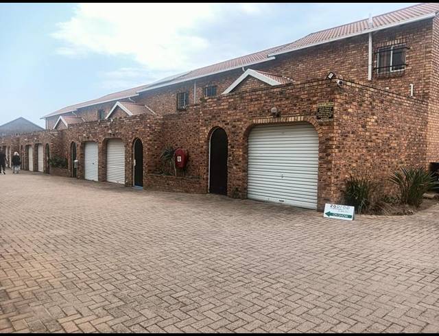 2 BEDROOM DUPLEX FOR SALE IN ELSPARK